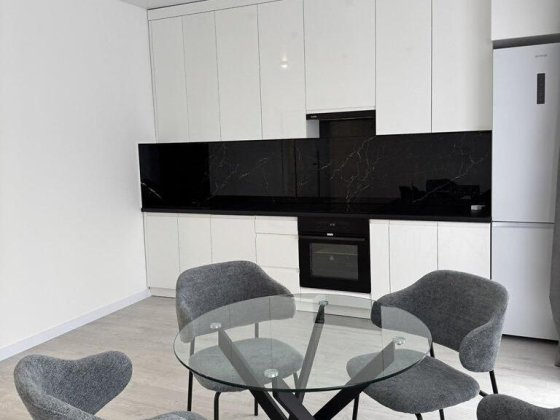 Продаж просторої 1кім в новобудові Минай