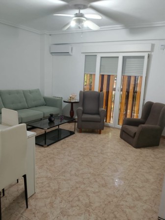 Квартира у Іспаніі - фото 1