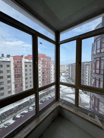 3-кімнатна квартира з чорновими роботами в обжитій новобудові - фото 1