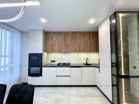 Продаж укомплектованої 1 кім квартири ЖК Паркова Алея Угорники