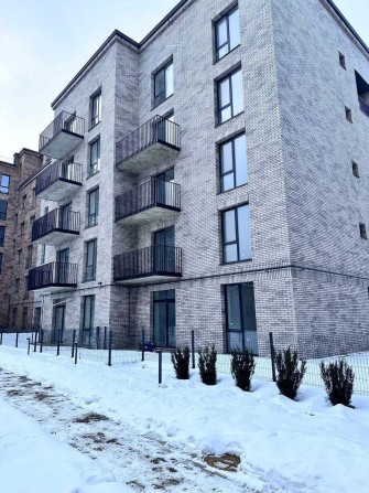 Продам 2 кім.кв.біля ТЦ Велес - фото 1