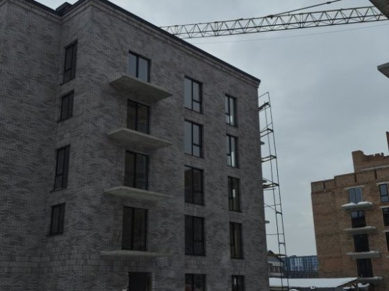 Продаж квартири в ЖК Wawel, поруч ТЦ Велес Вовчинець