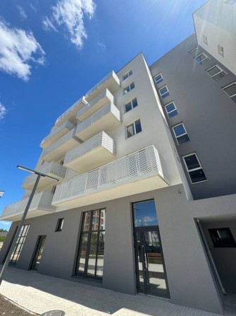 Продаю 3 кімнатну кварту готову до ремонту - фото 1