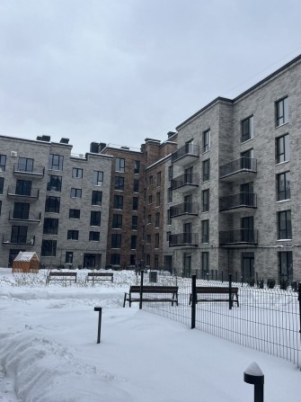 Однокімнатна квартира в клубному містечку поруч Велесу - фото 1