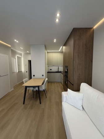 Продаю 1 кімнатну квартиру в хорошому ЖК - фото 1