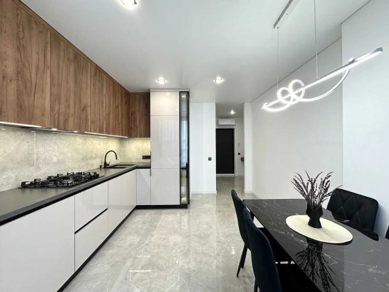 1 кімнатна квартира з ремонтом єОселя/постанови Угорники