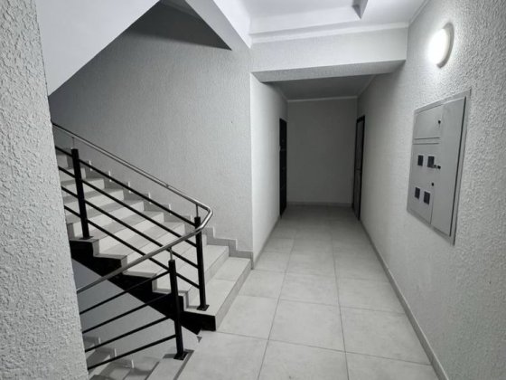 Продаж 2 кімнатна квартира  сирець Угорники