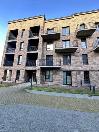 Продам 2 кім. кв в ЖК Долішній. Здана секція - фото 1