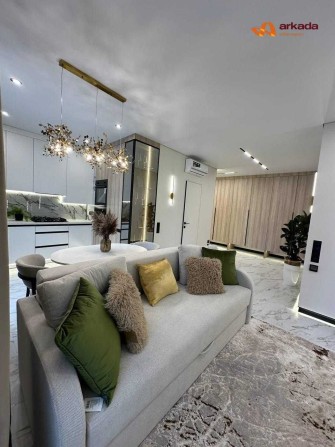 Продаю стильну 3 кімнатну квартиру в районі Озера з власною терасою! - фото 1