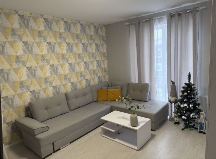 Продаж 2к-квартири з ремонтом 61м2 у одній з найкращих локацій - фото 1