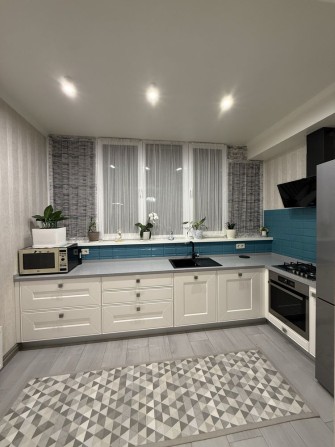 Без% Продаж великої двокімнатної квартири, ЖК Петрівський квартал - фото 1