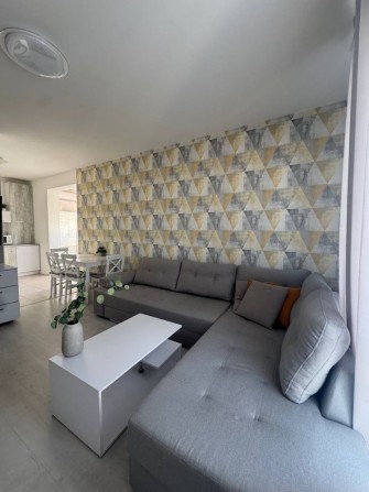 Двохкімнатна квартира з ремонтом в ЖК Сакура!!! - фото 1