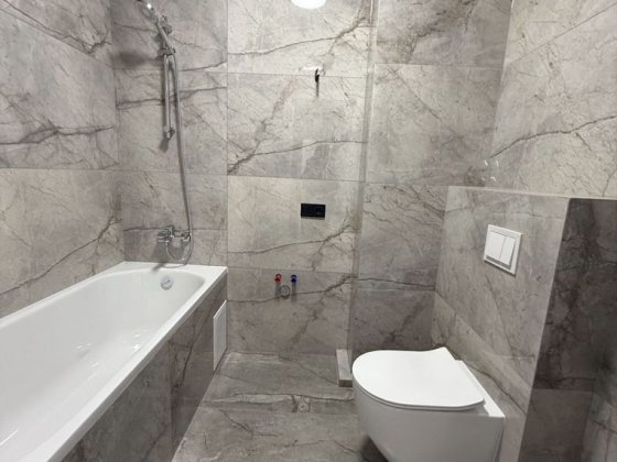 Єоселя! 1к 39м2 квартира  з ремонтом! Без комісії Святопетрівське