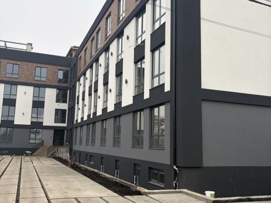 Продам квартиру з документами Гнатовка