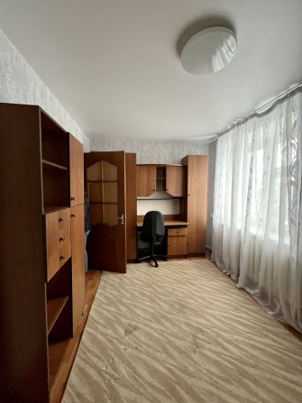 Двокімнатна квартира в центрі міста !Є балкон!Сертифікат, ваучер-так! - фото 1