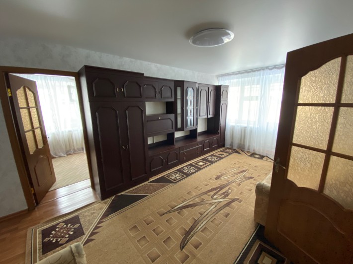 Продам 2-к. квартиру, Михайлівка-Рубежівка біля школи, під сертифікат, - фото 1