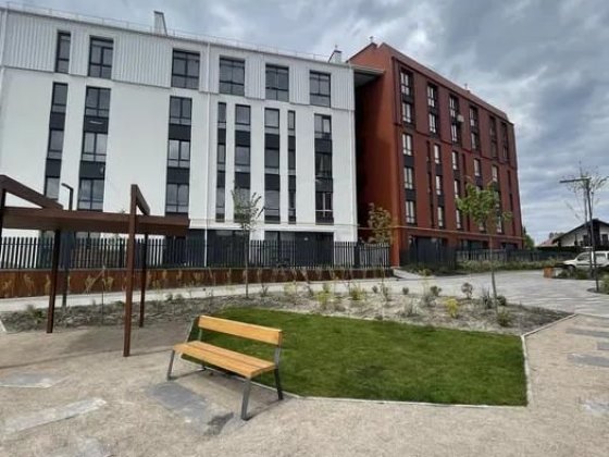 Продам дворівневу 2-к. квартиру ЖК «Емоція»,Хотів,єОселя LM Хотов