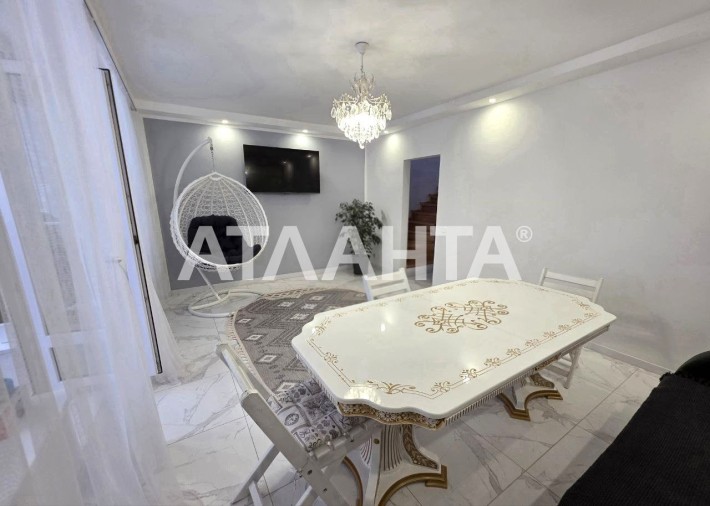 Продаж дворівневої чотирикімнатної квартири у Солонці | вул. Людкевича - фото 1