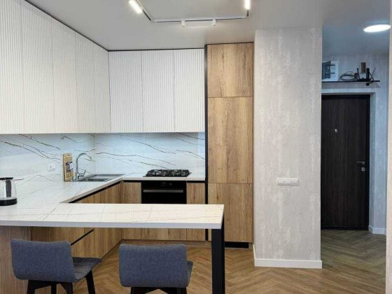 Продаж квартири з ремонтом в ЖК Avalon Holiday, вул. Героїв Майдану Сокольники