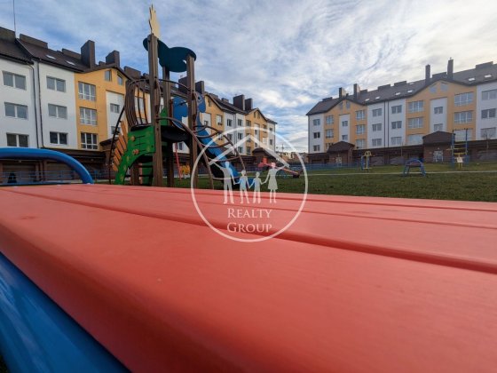 Продаж двокімнатної квартири 75м2 Данбуд Сокольники