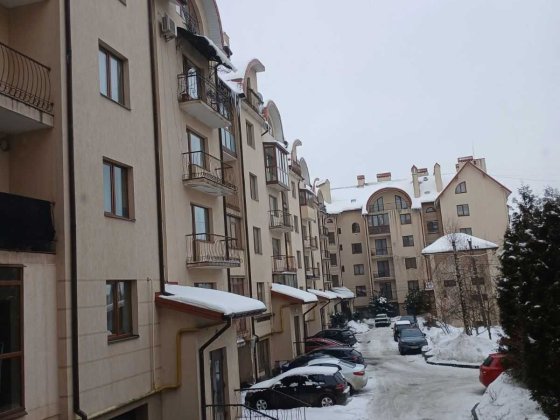 Продаж 2 -кім. квартири в новобудові Зимняя Вода