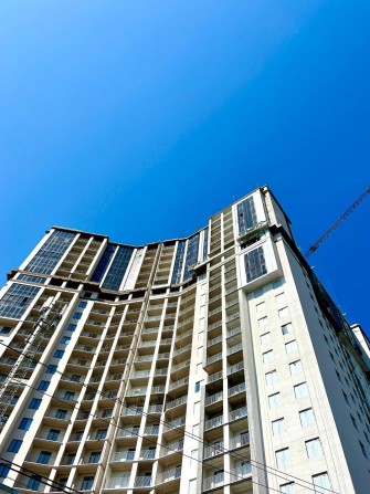 1 комнатная квартира 40 м2 с Балконом на 16 Фонтана ЖК Посейдон - фото 1