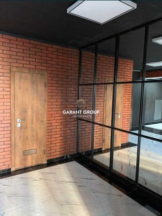 Продається трикімнатна квартира у новому ЖК по вигідній ціні - фото 1