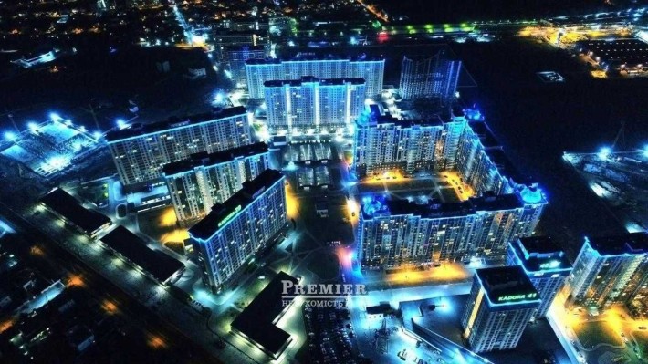 1 комнатная квартира 44 м2 ЖК 5 Жемчужина Киевский район - фото 1