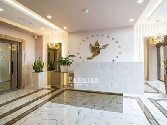 Продам квартиру в Кадоррі на Сахарова Крижанівка