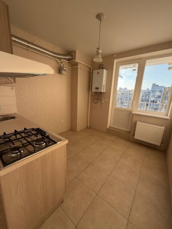 Продам 2 комнатную квартиру ЖК 7 небо - фото 1