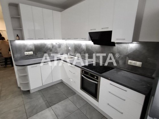 Продам евродвушку с ремонтом в ЖК Акварель 1 Лиманка