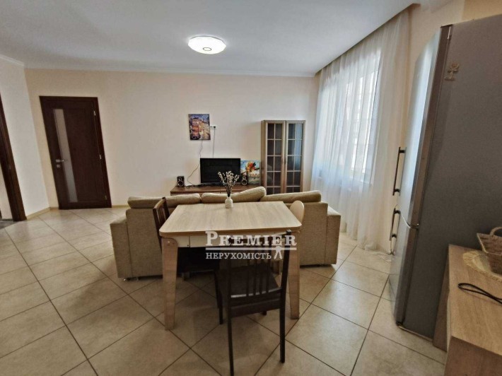 2 комнатная квартира 76 м2 Ремонт Мебель Техника ЖК Радужный - фото 1