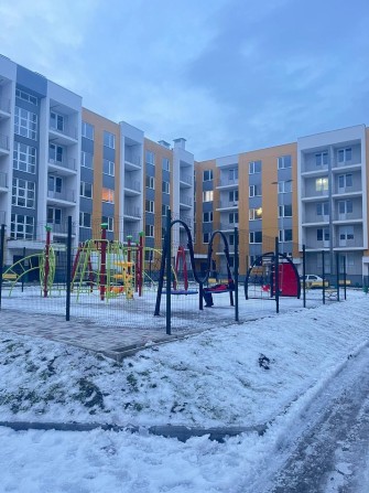 7 Небо/Авангард  Квартира с ремонтом в газовом доме 33 кв. Балкон - фото 1