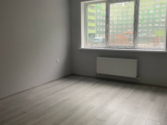 Однокімнатна  квартира з ремонтом. Будинок зданий . Крыжановка