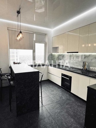 Кадор! Двухкомнатная квартира с евроремонтом! - фото 1