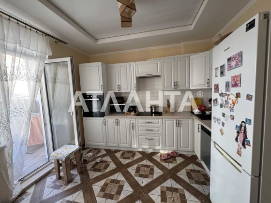 2-х ком квартира на радужном! средний этаж! Под программы! Лиманка