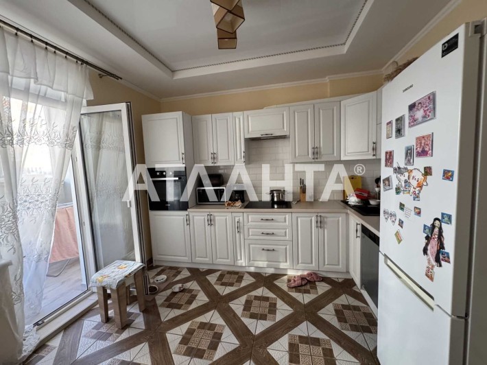 2-х ком квартира на радужном! средний этаж! Под программы! - фото 1