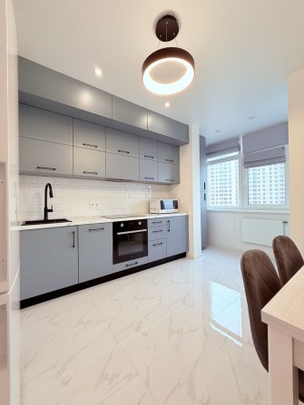 Актуально 12.02 Продам 3 комнатную квартиру с новым ремонтом 58 жемч - фото 1