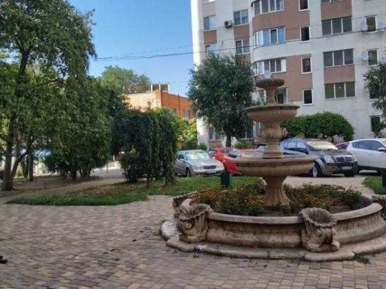 Сданный новострой с ремонтом и мебелью в ЖМ "Радужный" Лиманка