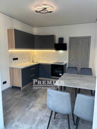 2 комнатная квартира 52 м2 с Ремонтом Программы ЖК Акварель 8 - фото 1