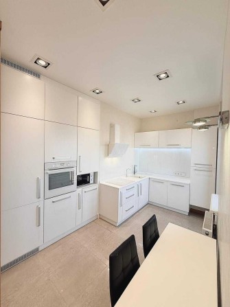 2к Кадорр Жемчужина Лиманка Таирова кухня-студия и комната Торг - фото 1