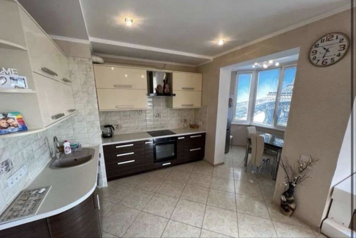 Продам двухкомнатрую квартиру в Радужном - фото 1