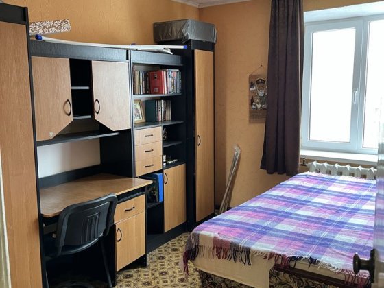 Продаж трьохкімнатної квартири район Черемушки Гадяч