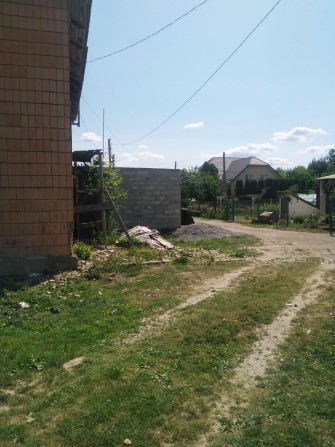 Продам приміщення в багато квартирному будинку - фото 1