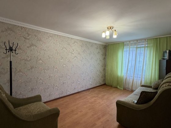 Продаж двох кімнатної квартири Вараш