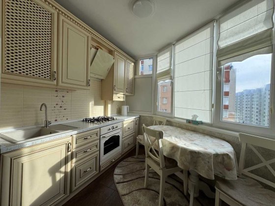 Продаж 1к Озерна Лесные Гриновцы