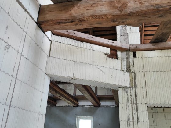 Продається недобудований двоповерховий будинок в Баришівці Баришівка