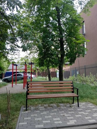 БЕЗ КОМІСІЇ! Простора 1 кімнатна 37 м2 квартира центр Вишневе. - фото 1