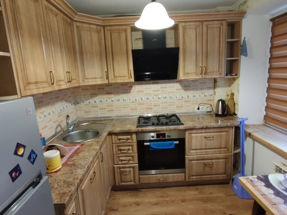 Продаж 1 к зупинка Авіаторів. Бориспіль