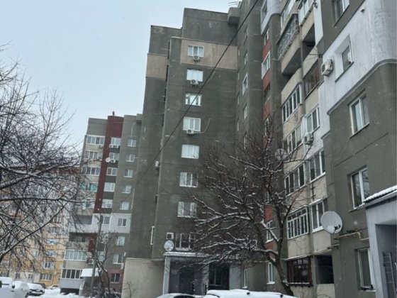 Продаж просторої  3к.квартири 92.6 м2 потребує ремонту Борисполь